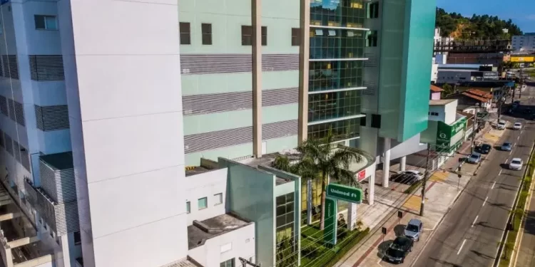 Unimed Litoral tem mais de 20 vagas para pessoas com deficiência, para diversas cidades da região