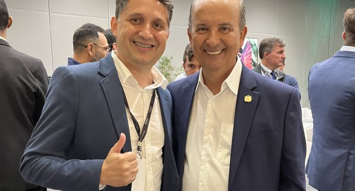 Vereador John Lenon avalia candidatura a prefeito de Camboriú na janela partidária