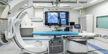 GOV. JORGINHO MELLO BUSCA TRAZER UNIDADE DO HOSPITAL SÍRIO-LIBANÊS PARA SC.