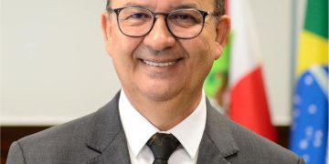 JORGINHO MELLO – O Governador da Faculdade Gratuíta