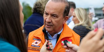 GOV JORGINHO MELLO ENVIA AJUDA HUMANITÁRIA PARA O RS