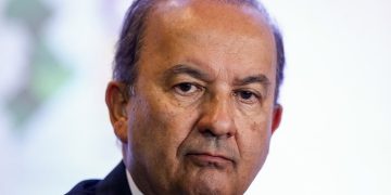 Governador de SC se pronuncia após ser chamado de “ingrato com Lula”