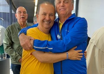 Governador Jorginho Mello marcou presença em evento na Av. Paulista ao lado de Bolsonaro !