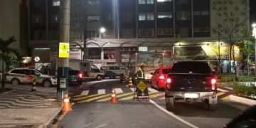 Nove barreiras simultâneas marcam grande operação de trânsito em Balneário Camboriú