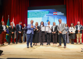 Educação Levada a Sério: Governo de SC lança maior pacote de investimentos da história para garantir qualidade de ensino na rede estadual