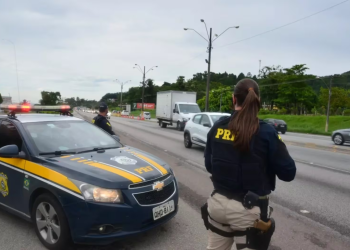 Ciclista morre em acidente na BR-101, em Itajaí