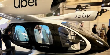 Táxi voador na palma da sua mão: Uber vai vender viagens aéreas em 2026