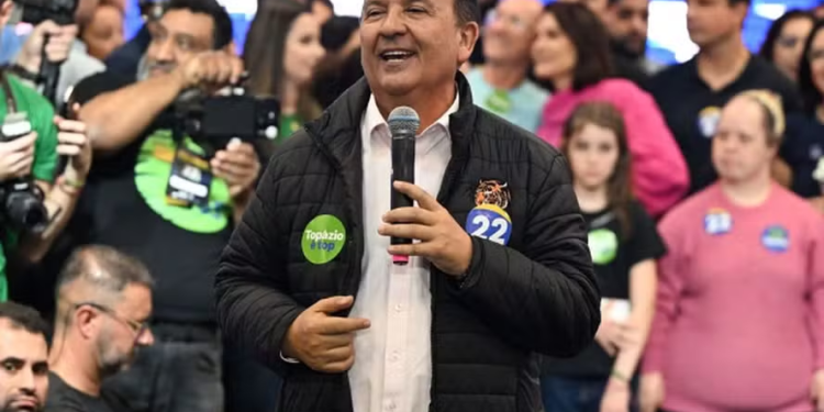 Com Jorginho favorito para 2026, eleição em SC aguarda o cenário nacional