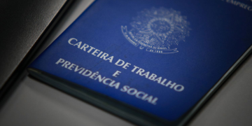 Tem 8,7 mil vagas de emprego em Santa Catarina