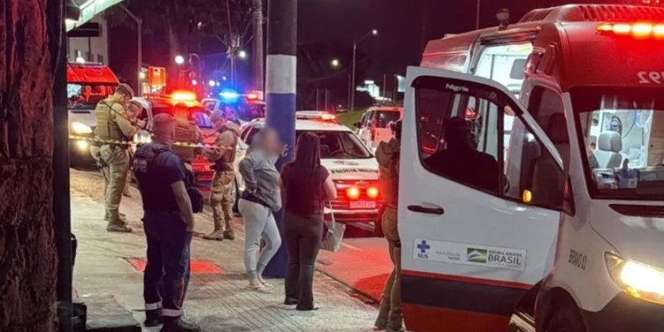 Tiroteio em frente a conveniência deixa duas mulheres feridas em Balneário Camboriú