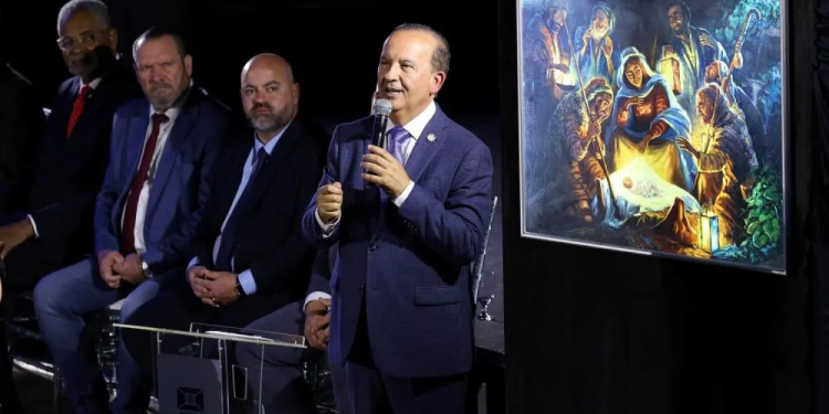 Jorginho Mello confirma Carlos Bolsonaro ao Senado e define MDB como vice em Santa Catarina