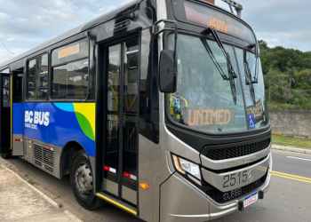 Tarifa Zero: TCE suspende edital e aponta 12 irregularidades em licitação de R$ 58,5 milhões em BC