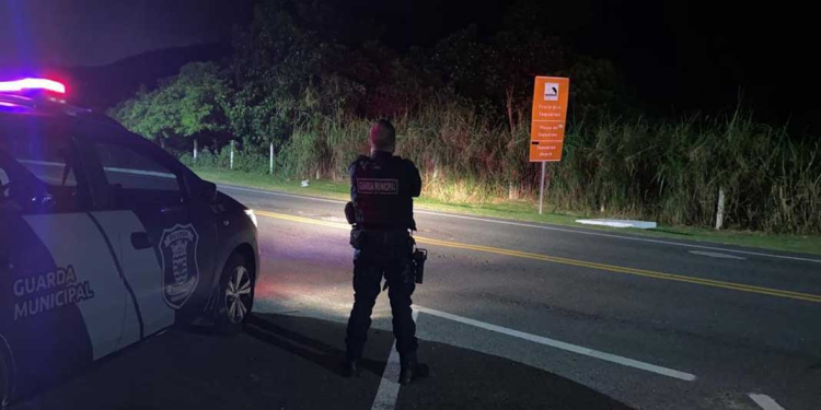 Fiscalização conjunta combate veículos adulterados e manobras perigosas na cidade